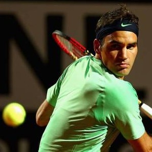 Federer postúpi do semifinále