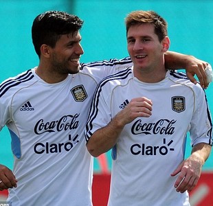 12 favoritov MS v Brazílii - Argentína